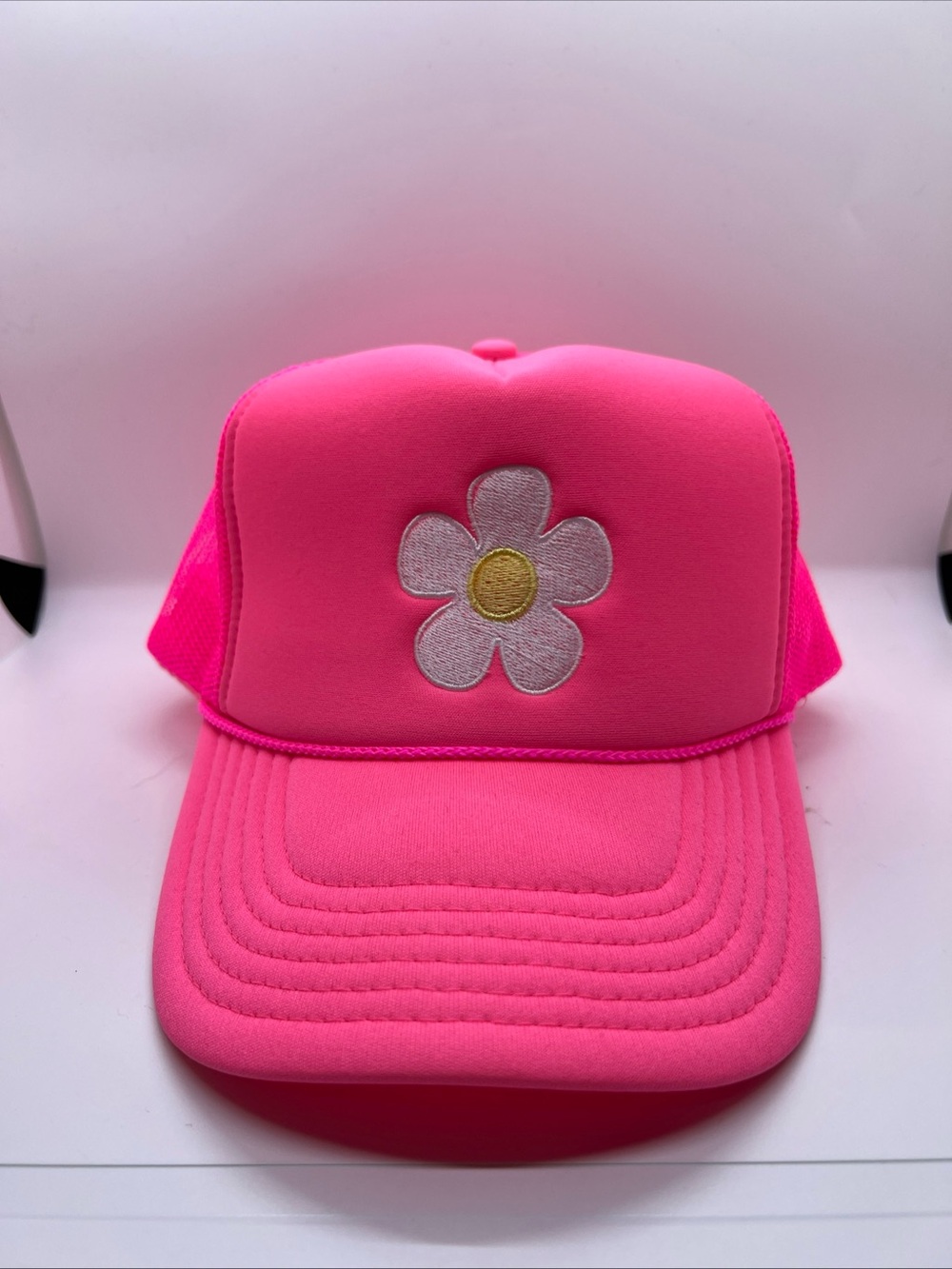 BRAND NEW  Women’s Hot Pink Daisy Trucker Cap (sold By Pink Lily)